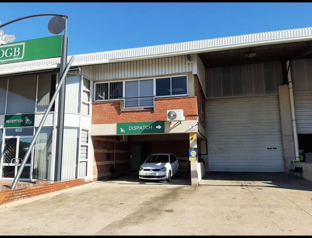 3,031M² WAREHOUSE TO LET IN NEW GERMANY